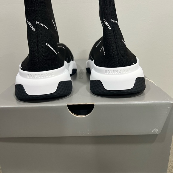 BALENCIAGA LOGO Sock Sneakers - Size 40 - Picture 4 of 7